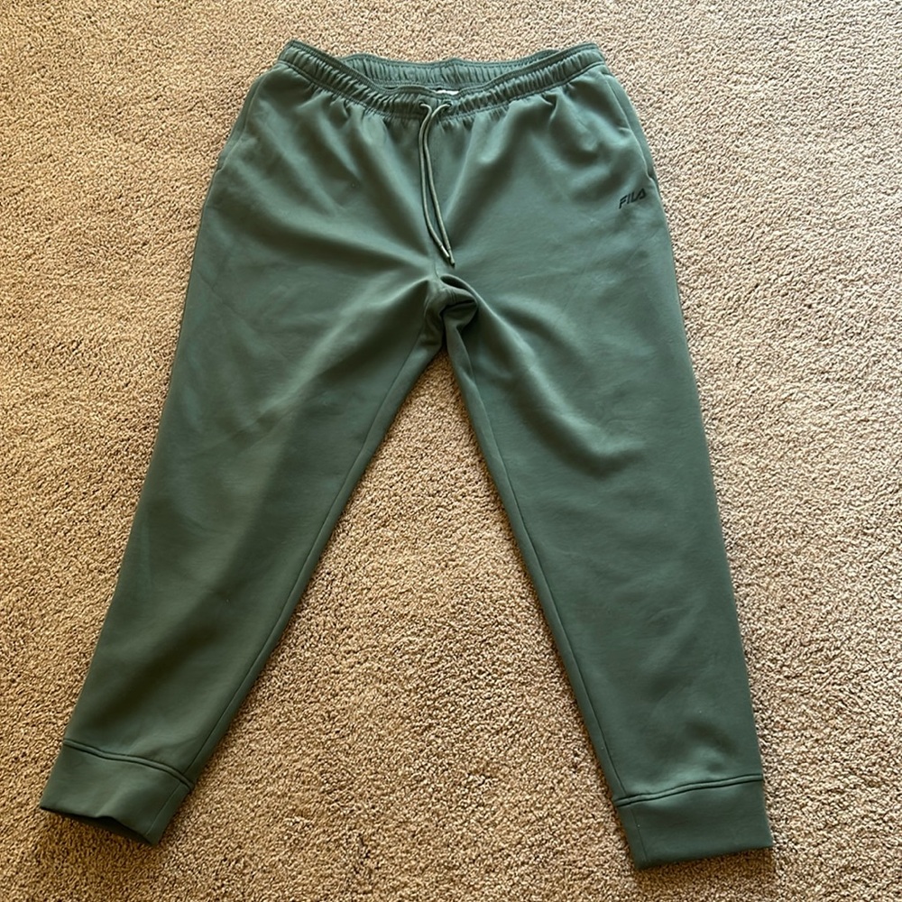 Fila joggers
